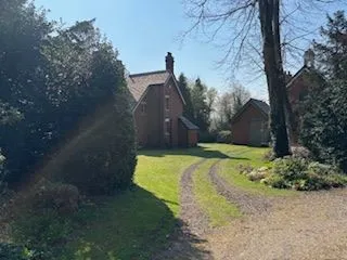 Freehold Vacant Detached Cottage with Consent to Extend to 4/5 Bedrooms