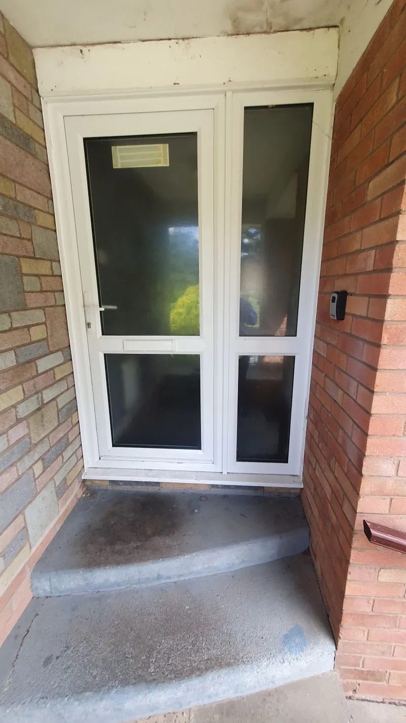 Freehold HMO Investment - 5 Bed Det. Bungalow  - Rental £27,000 p.a.