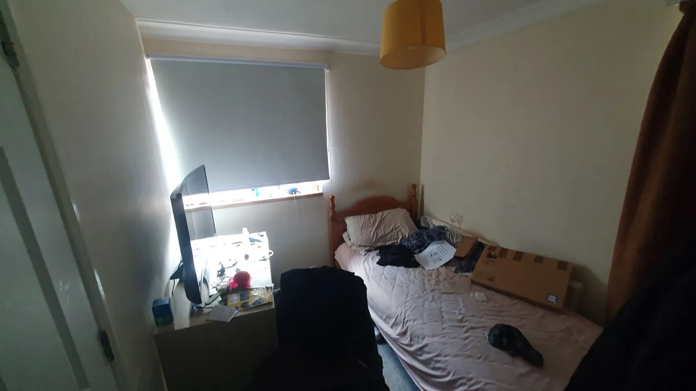 Freehold HMO Investment - 5 Bed Det. Bungalow  - Rental £27,000 p.a.