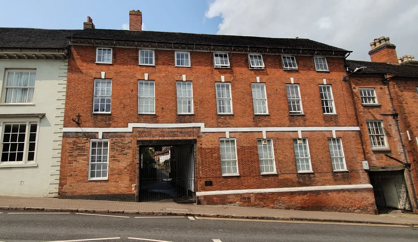 High Yielding Freehold Residential Investment Opportunity - Eleven Flats