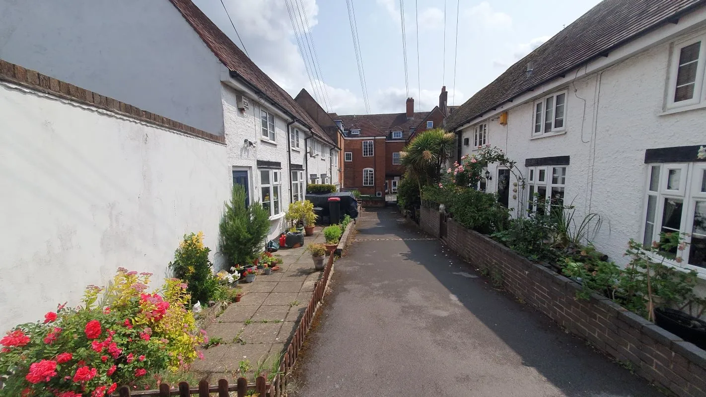 High Yielding Freehold Residential Investment Opportunity - Eleven Flats