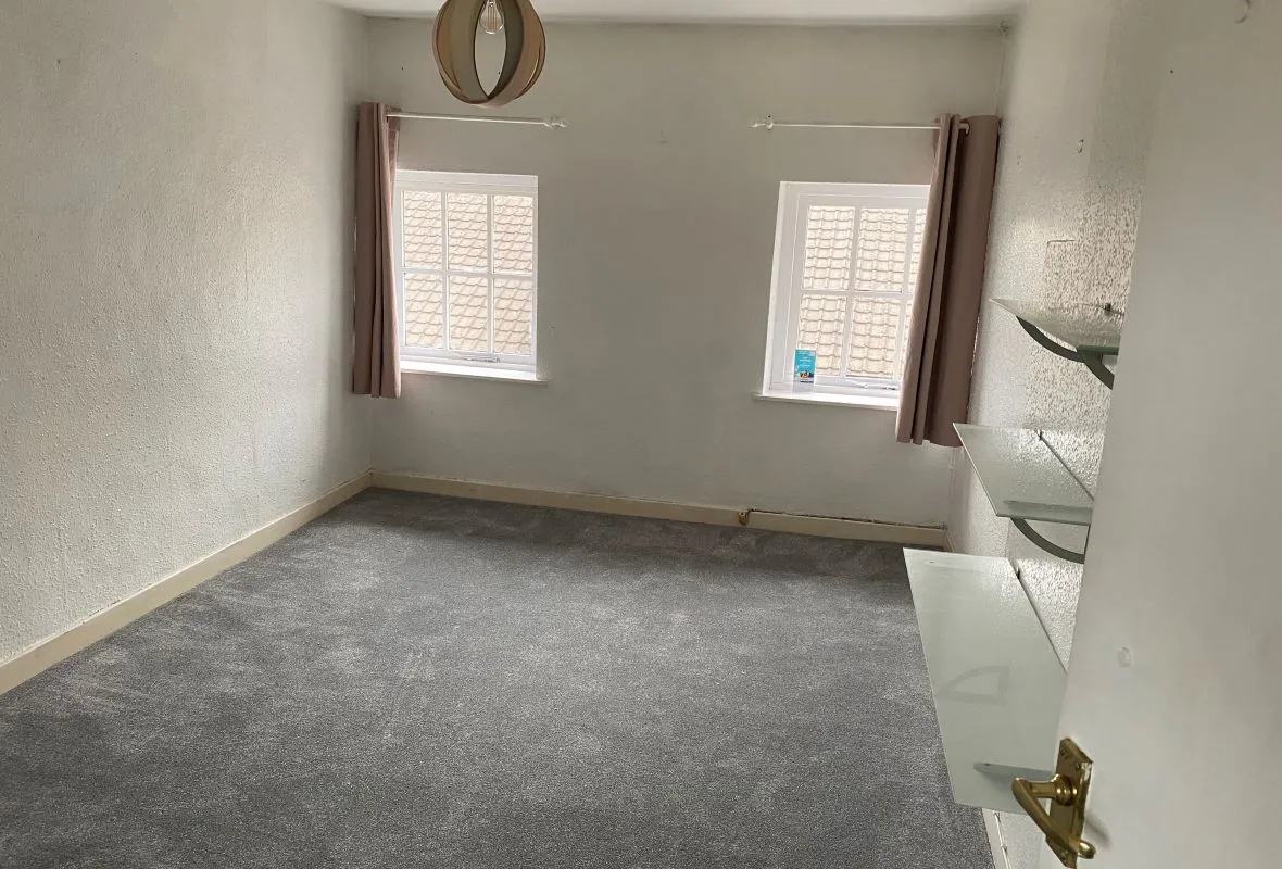 High Yielding Freehold Residential Investment Opportunity - Eleven Flats