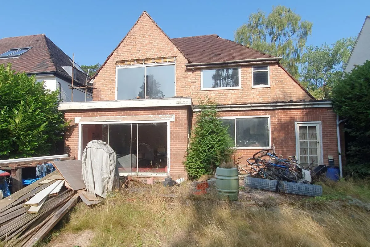 Freehold Vacant Detached House requiring Refurbishment/Redevelopment