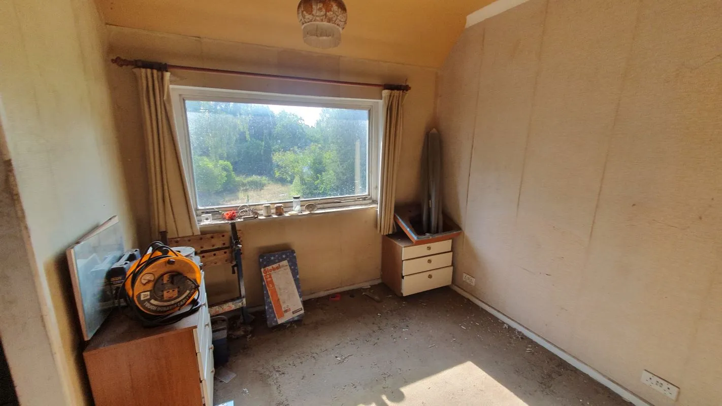 Freehold Vacant Detached House requiring Refurbishment/Redevelopment