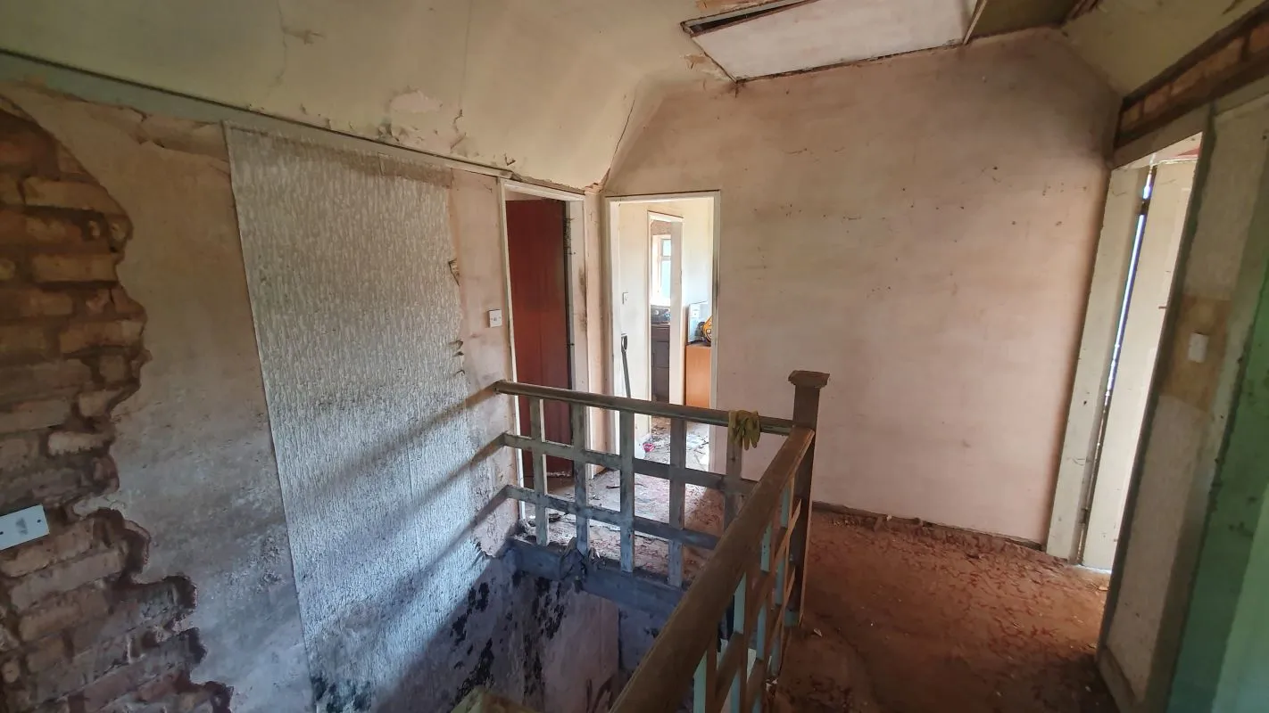 Freehold Vacant Detached House requiring Refurbishment/Redevelopment