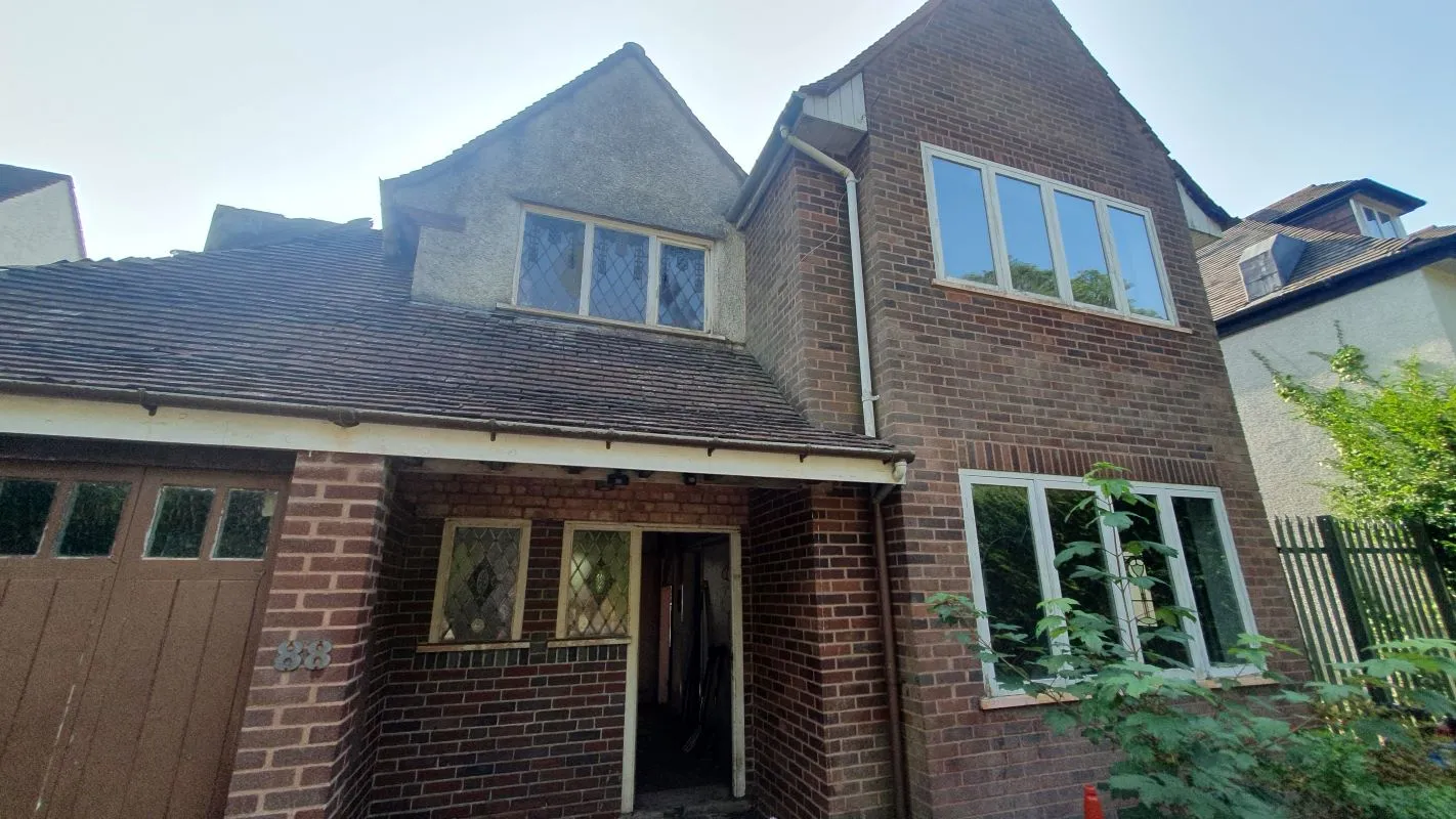 Freehold Vacant Detached House requiring Refurbishment/Redevelopment