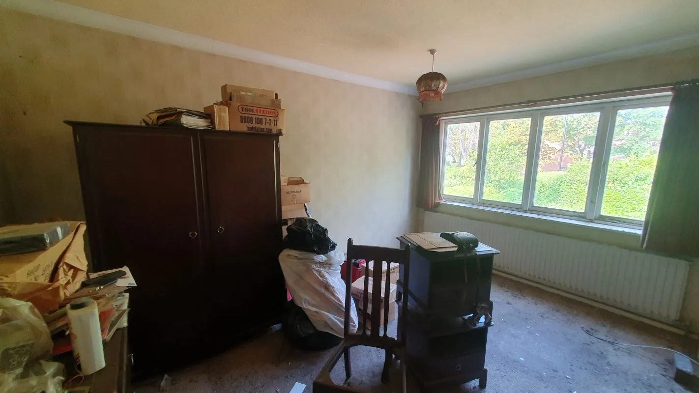 Freehold Vacant Detached House requiring Refurbishment/Redevelopment