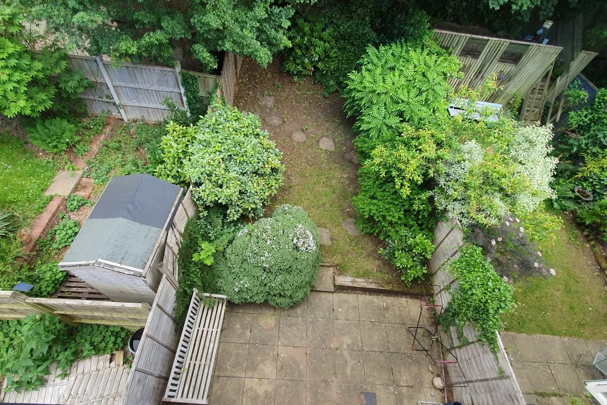 Freehold HMO Investment with 5 Bedrooms - Current Rent: £24,240 p.a.