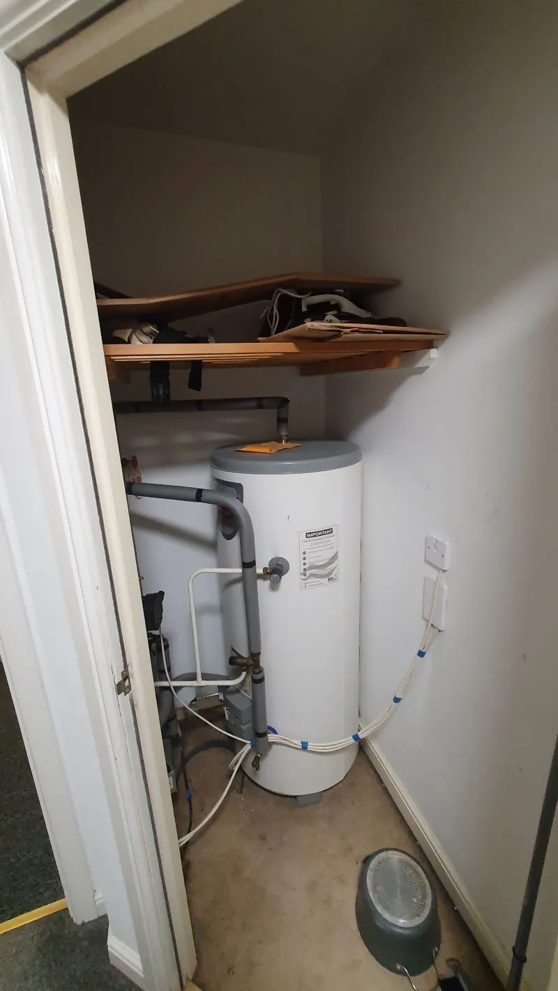 Freehold HMO Investment with 5 Bedrooms - Current Rent: £24,240 p.a.
