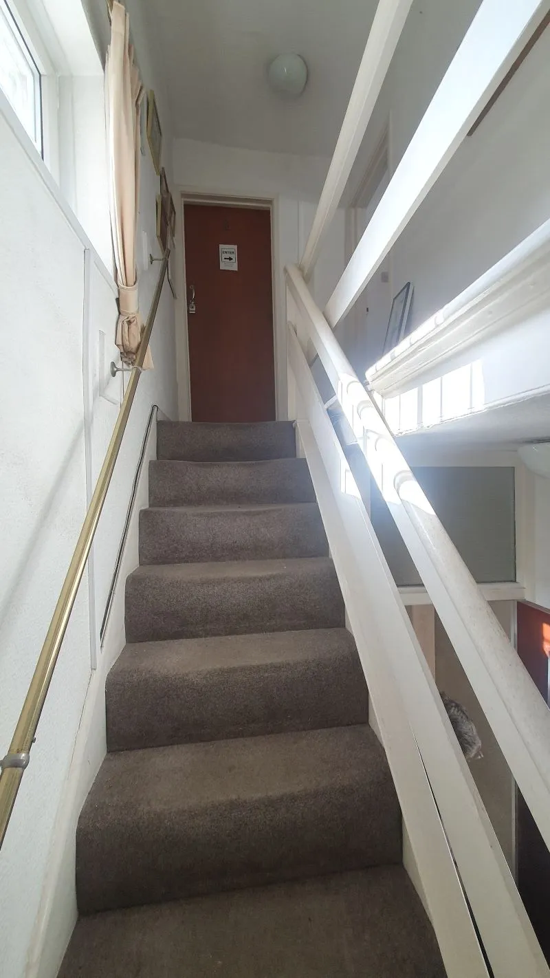 Freehold Vacant Double Fronted Commercial Premises
