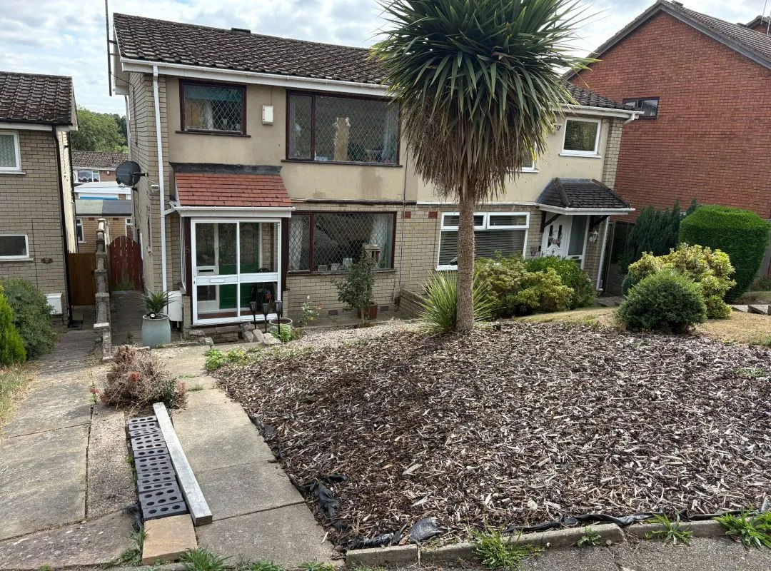 Three Freehold Ground Rents secured upon Modern Houses