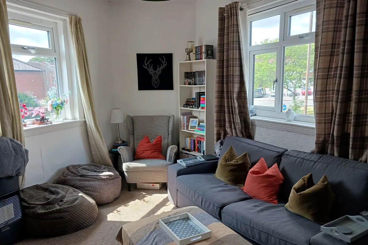 Freehold Investment - Retail Unit and Two Flats (Rental £22,200 per annum).