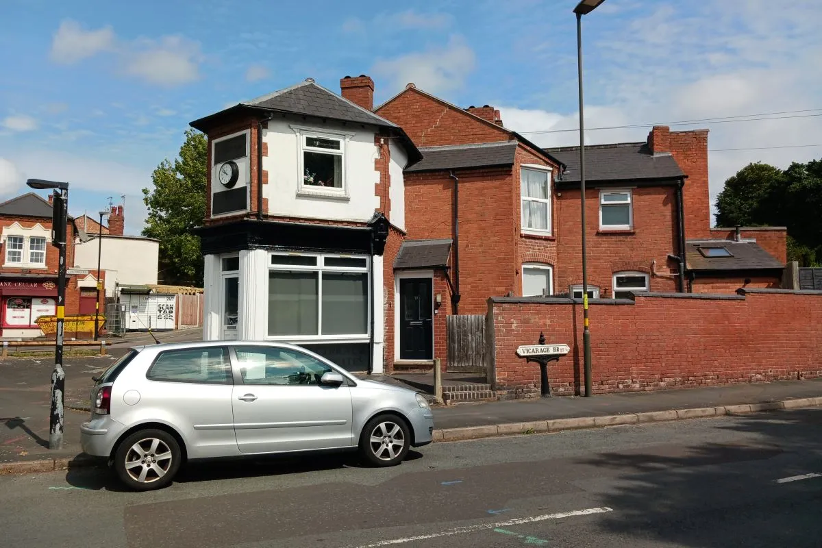 Freehold Investment - Retail Unit and Two Flats (Rental £22,200 per annum).