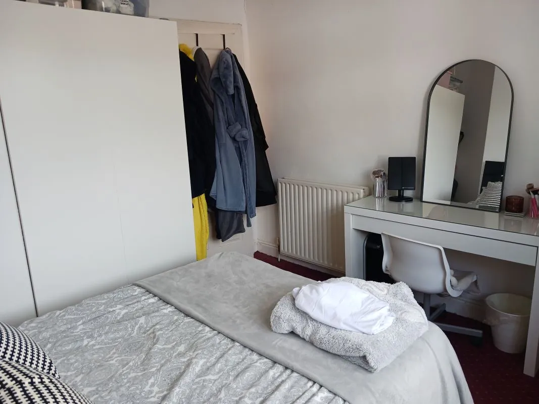 Freehold Investment - Retail Unit and Two Flats (Rental £22,200 per annum).