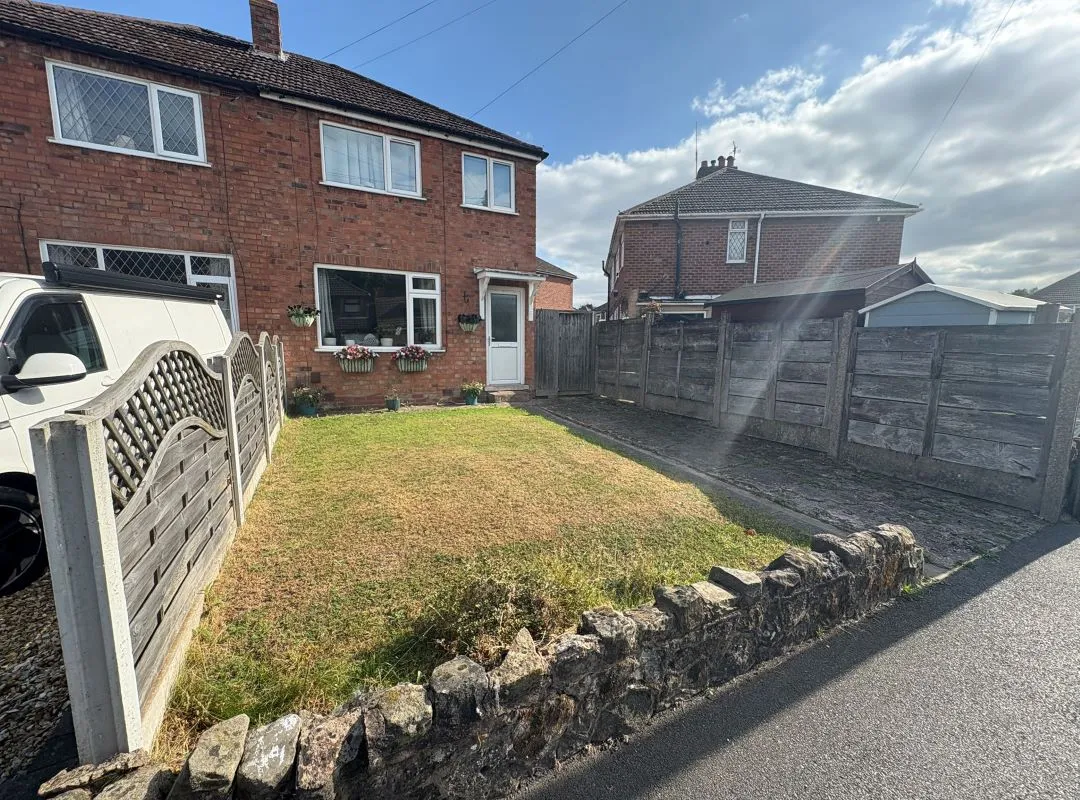 Freehold Residential Investment - Semi Detached House with Three Bedrooms