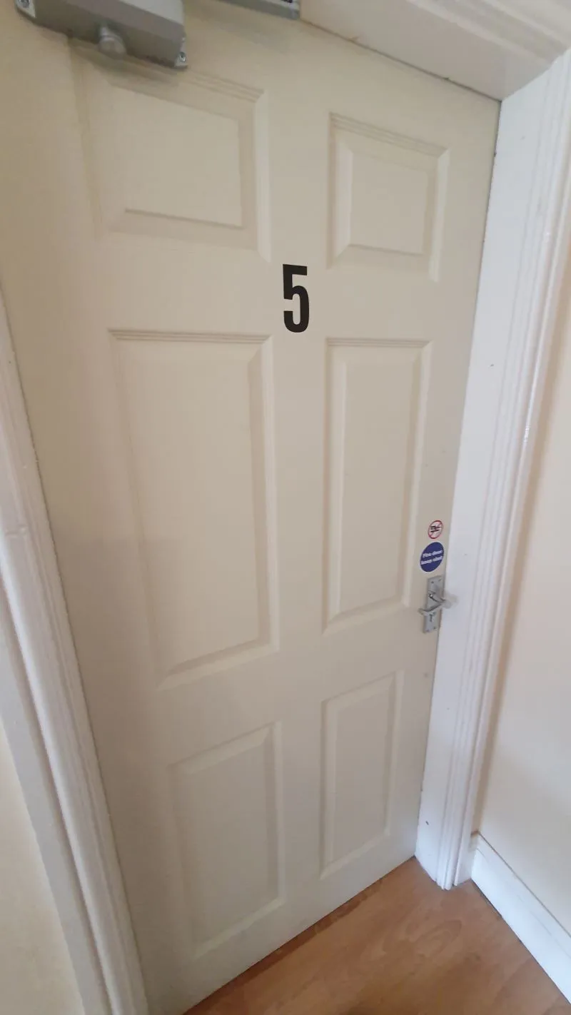 Freehold Investment – Substantial Semi-Detached House let as a 9 Bedroom HMO.