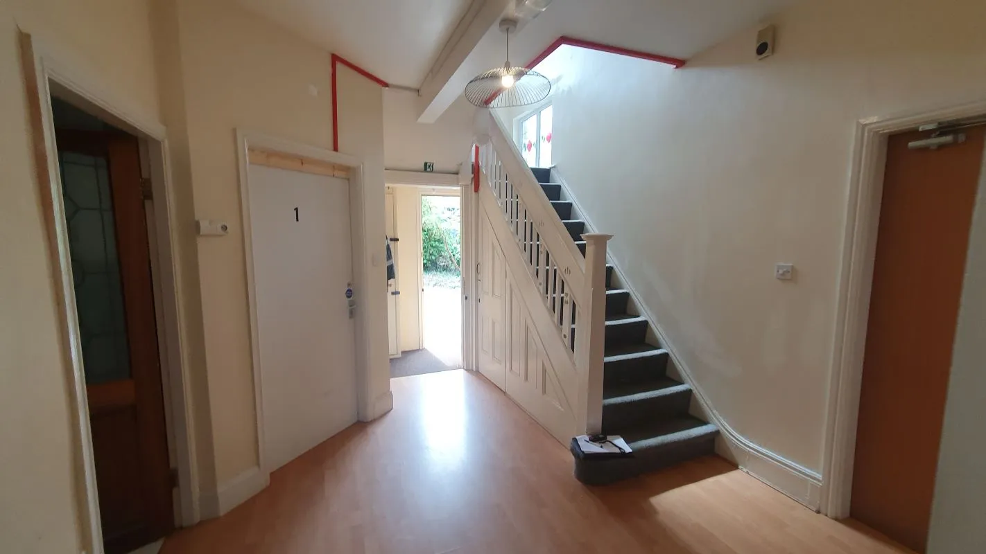 Freehold Investment – Substantial Semi-Detached House let as a 9 Bedroom HMO.