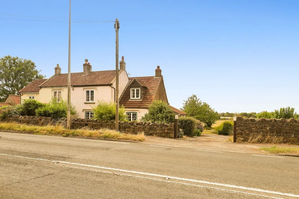 Main Road, Cleeve, BS49