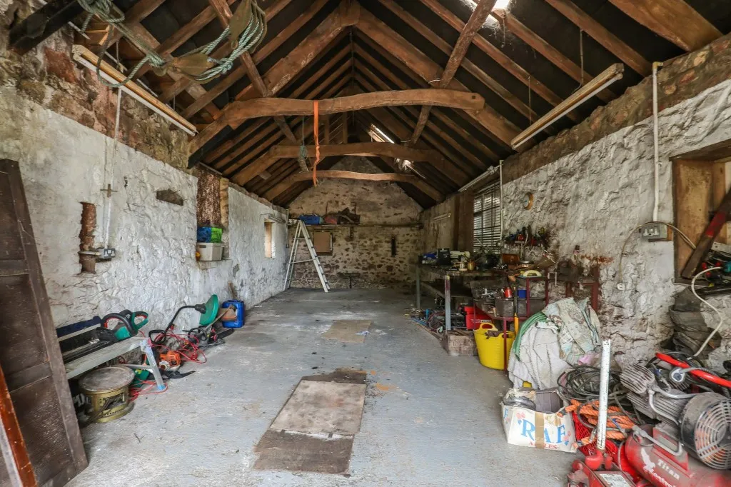 Main Road, Cleeve, BS49