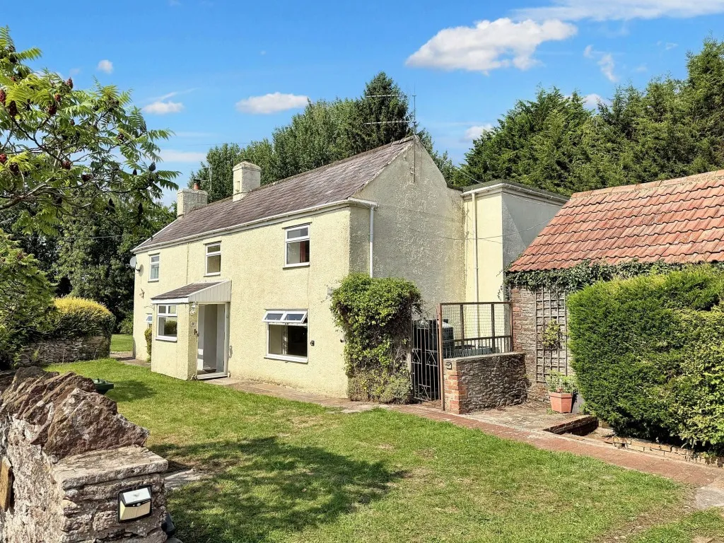 Chaingate Lane, Iron Acton, BS37
