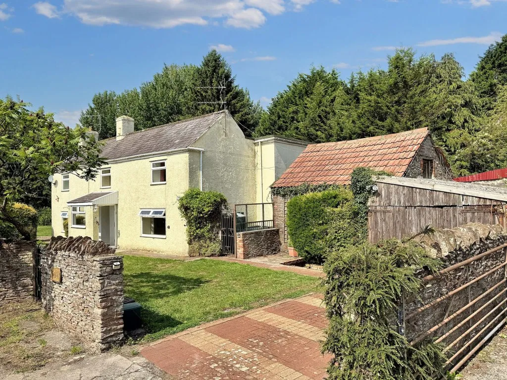 Chaingate Lane, Iron Acton, BS37