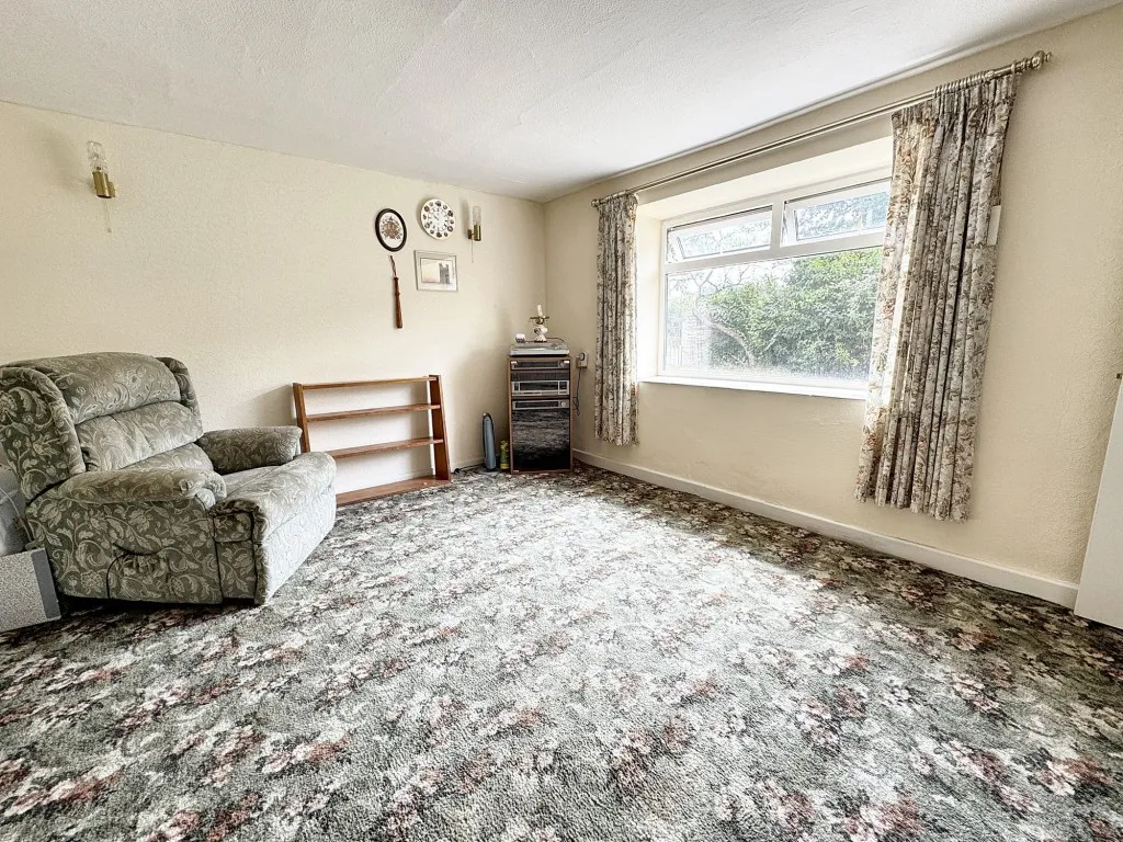 Chaingate Lane, Iron Acton, BS37