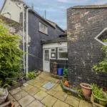 16 Manor Court, Penkhull ST4