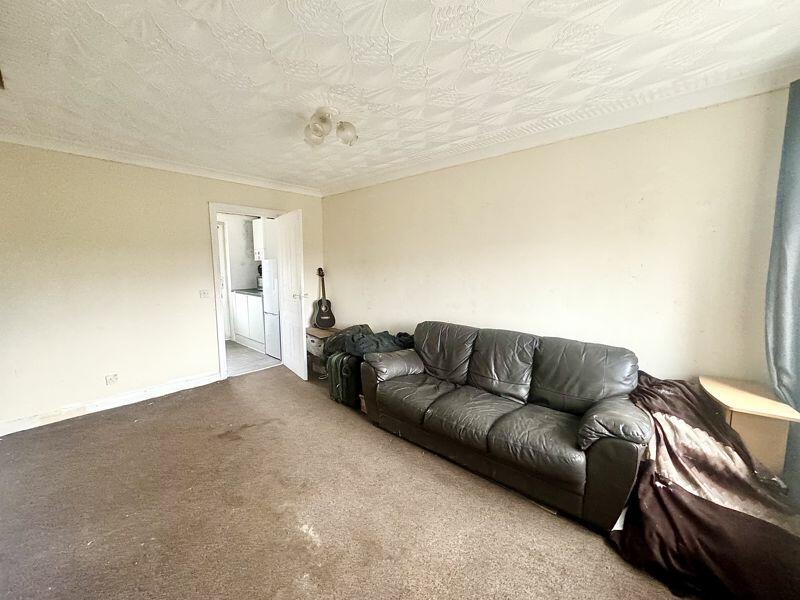 2 bed Semi-Detached