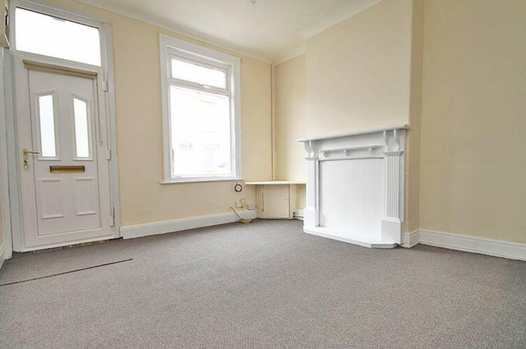 3 bed Terraced