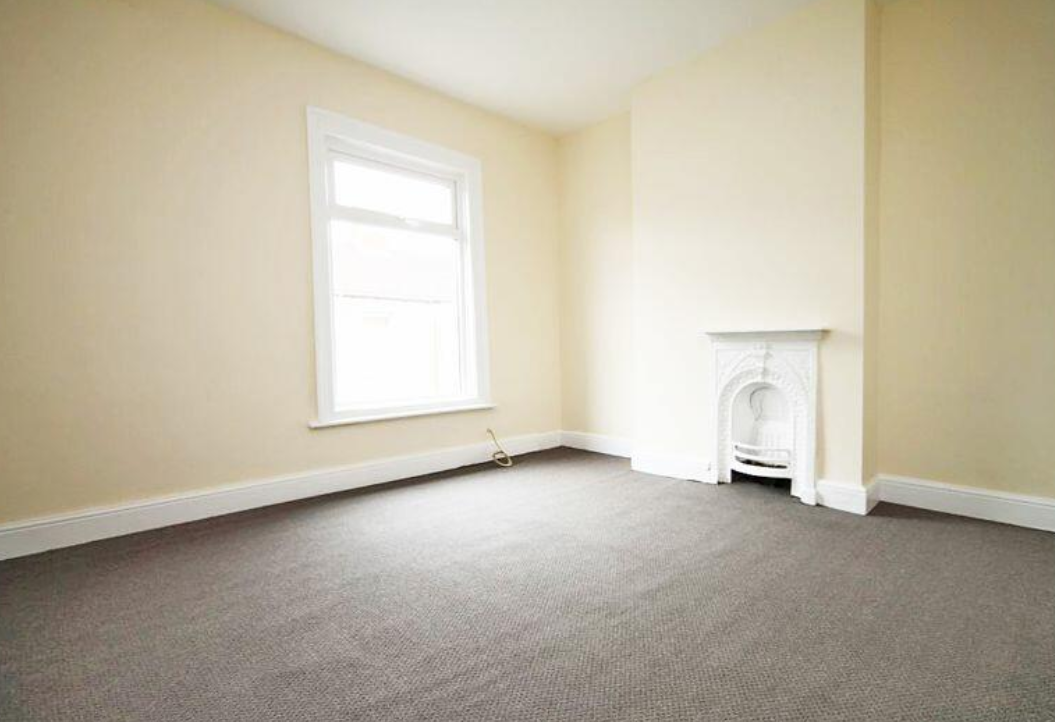 3 bed Terraced
