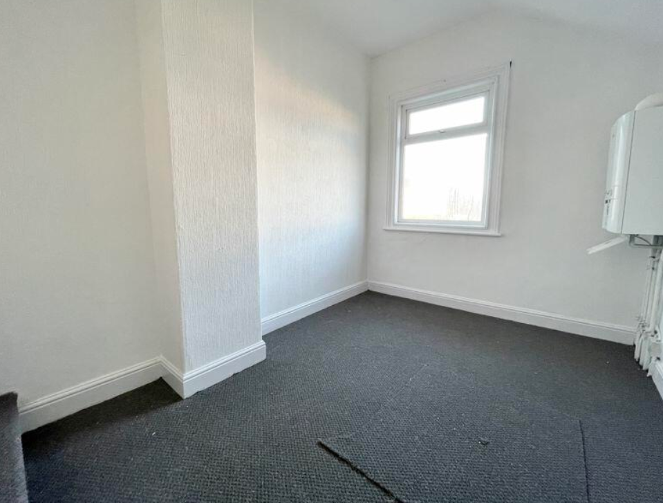 3 bed Terraced