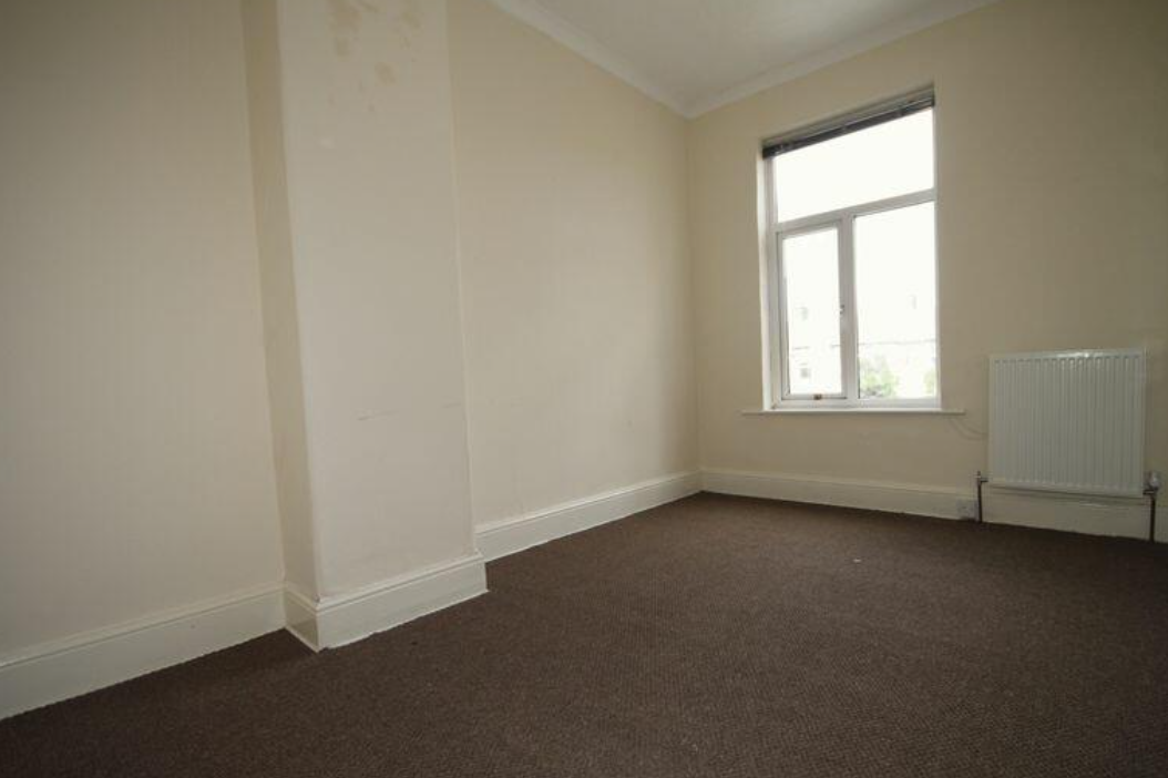 2 bed Terraced