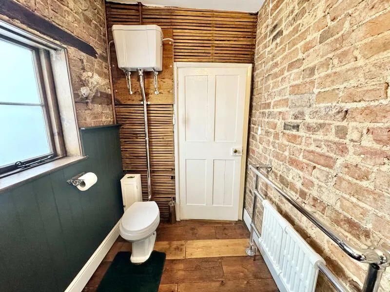 4 bed Character Property