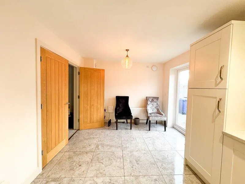3 bed Semi-Detached