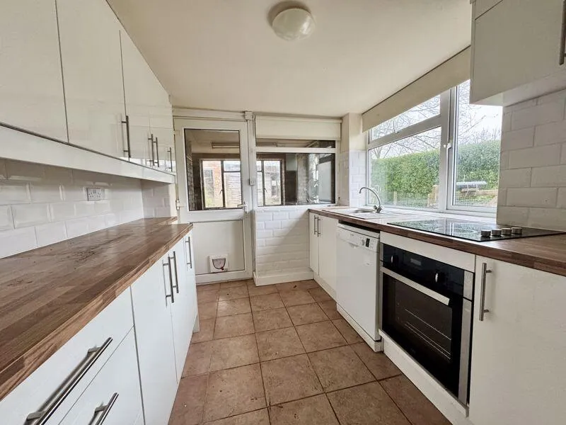 2 bed Character Property