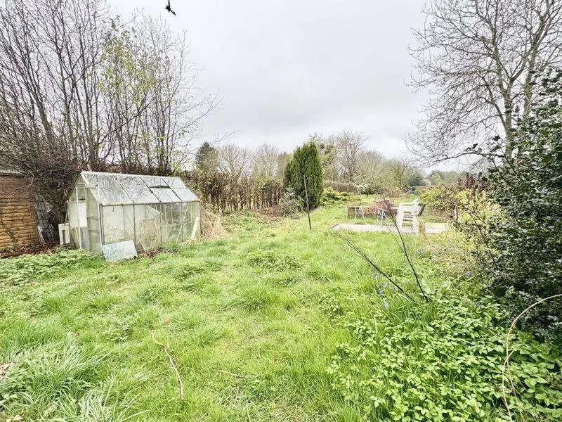 2 bed Character Property