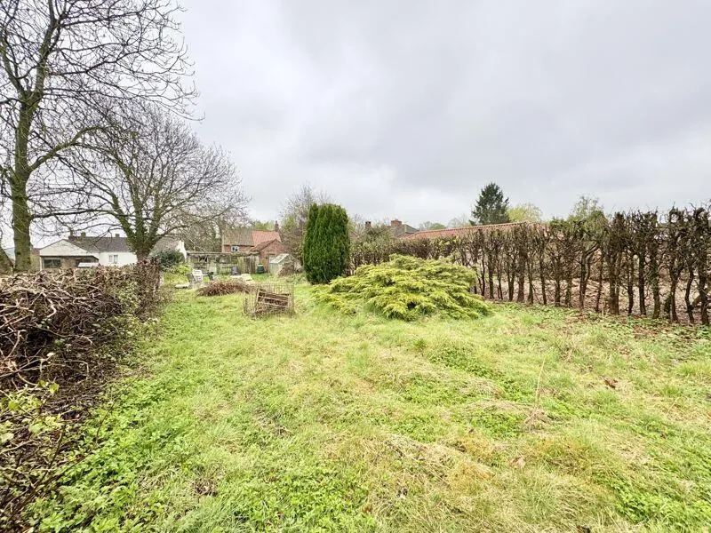2 bed Character Property