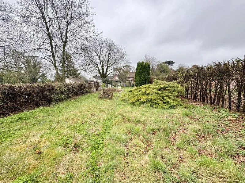 2 bed Character Property