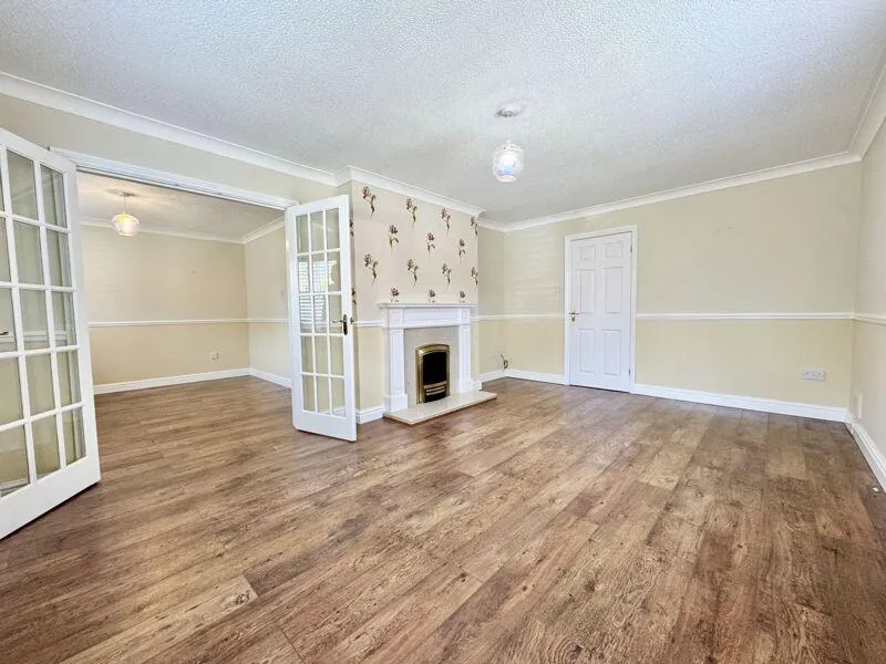 3 bed Detached Bungalow