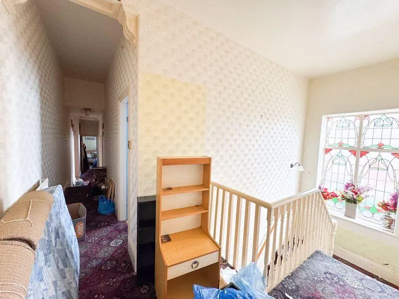 4 bed End of Terrace