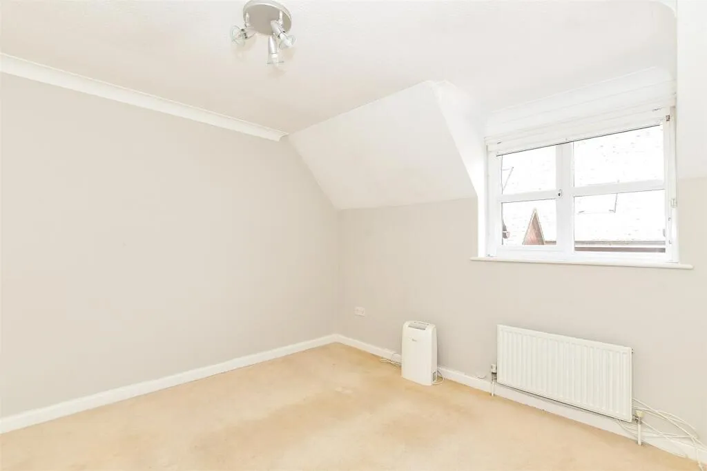 1 bed Apartment