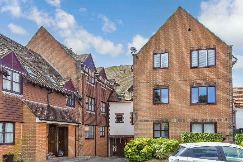 1 bed Apartment