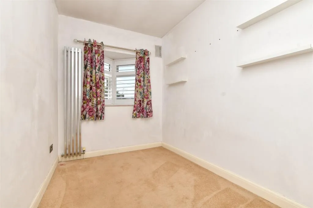 3 bed Terraced