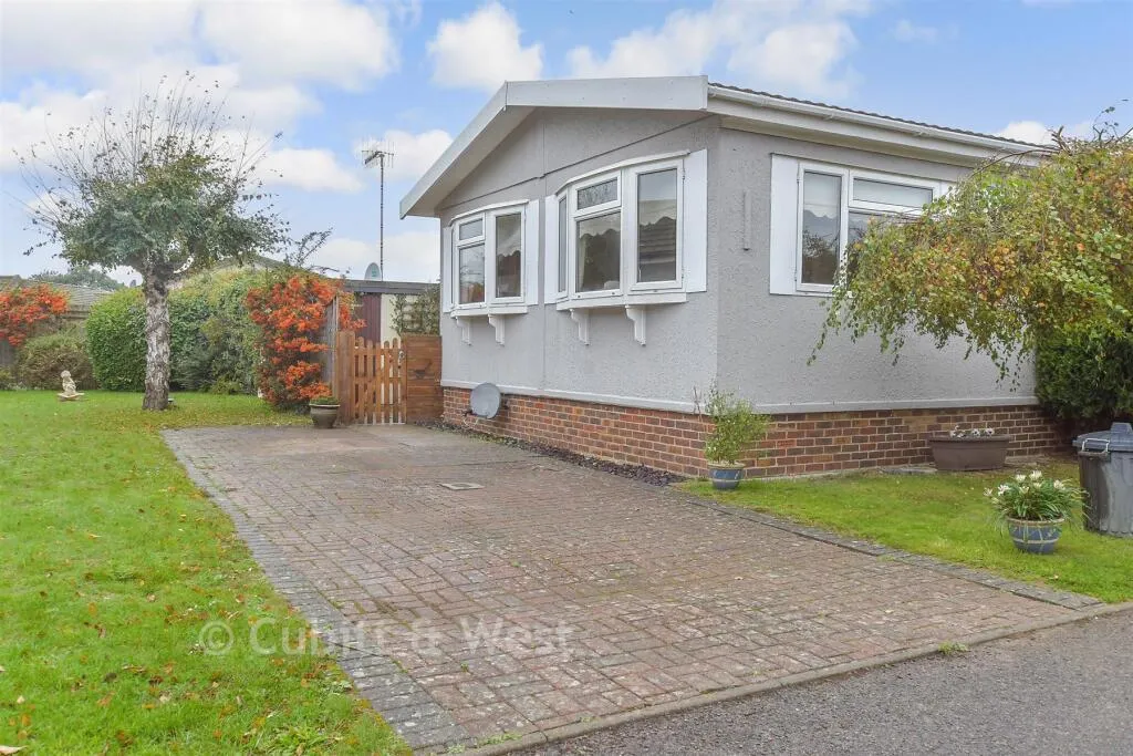 2 bed Park Home