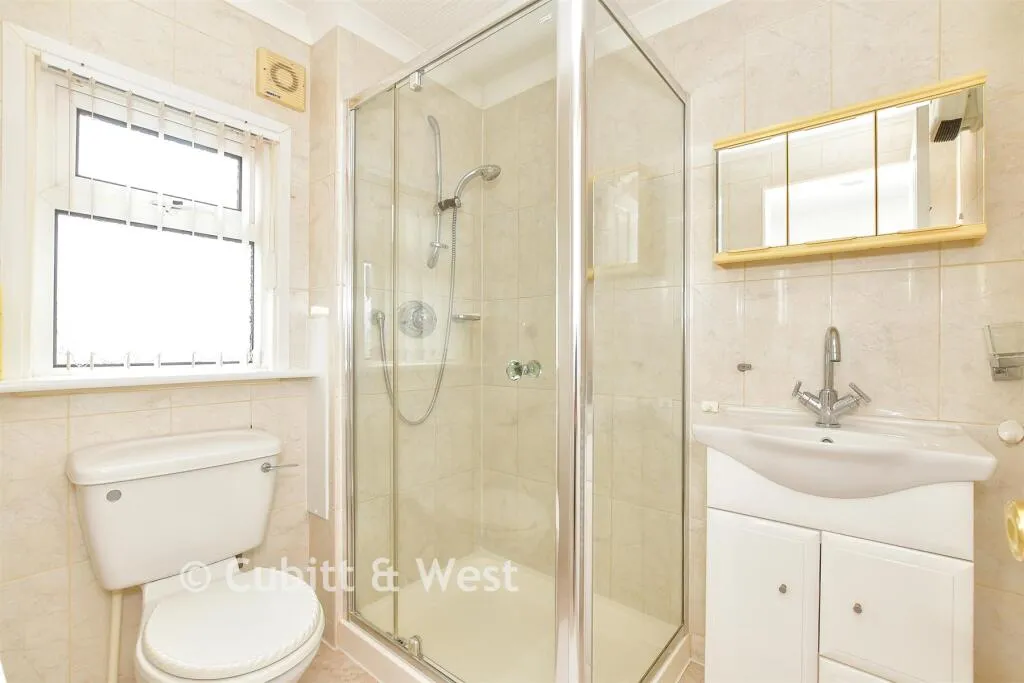 2 bed Park Home