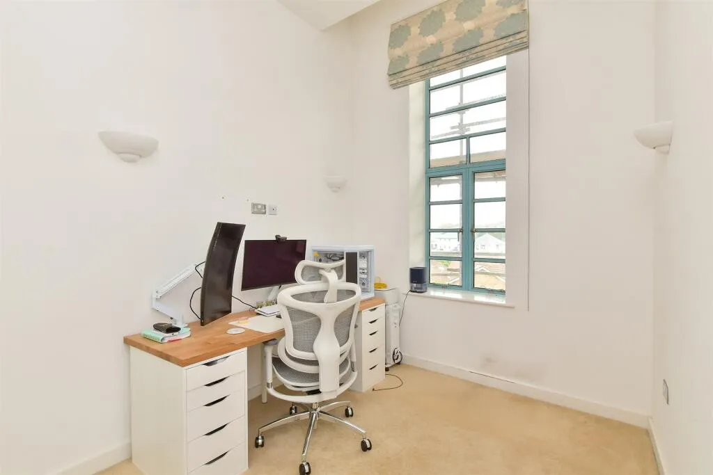 2 bed Apartment
