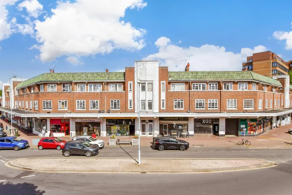 2 bed Apartment