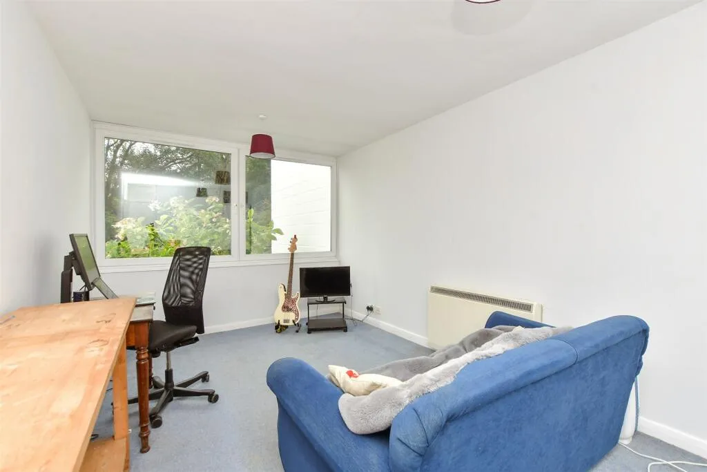 1 bed Apartment