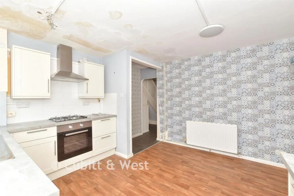 3 bed Terraced