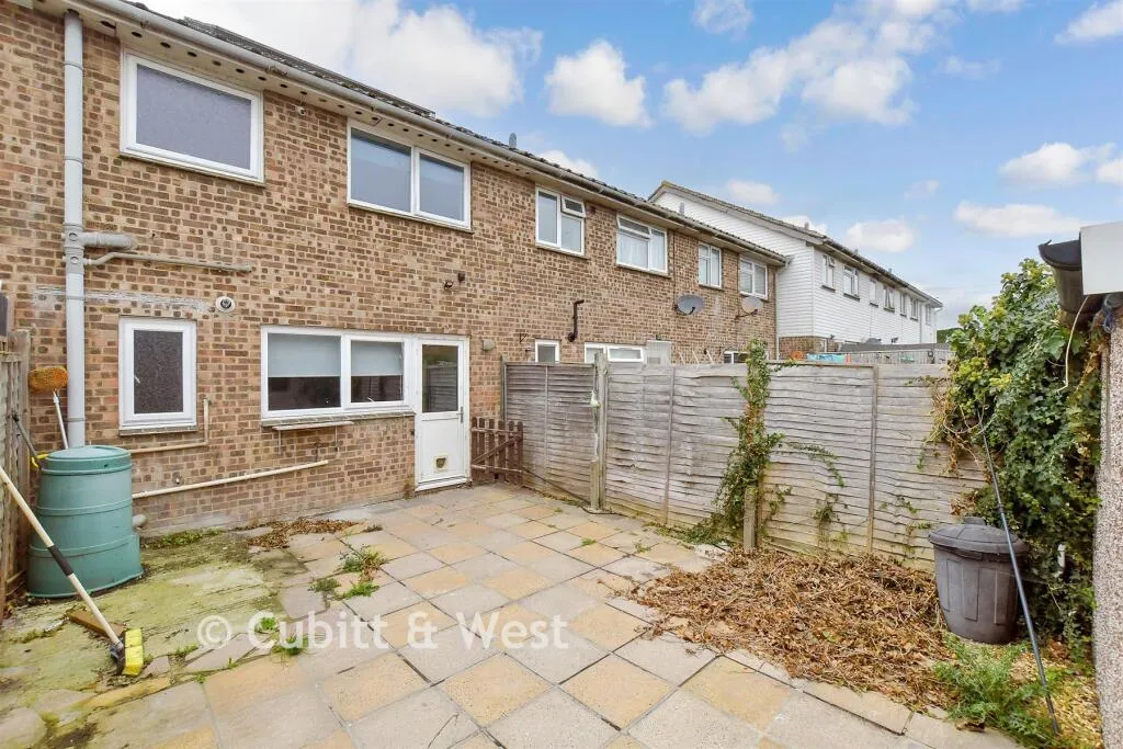 3 bed Terraced